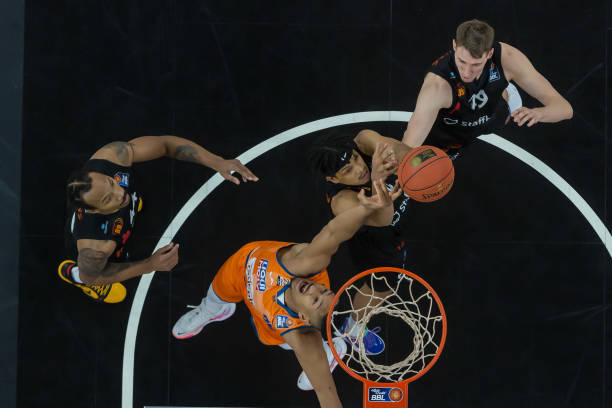 综合发展战 综合发展战